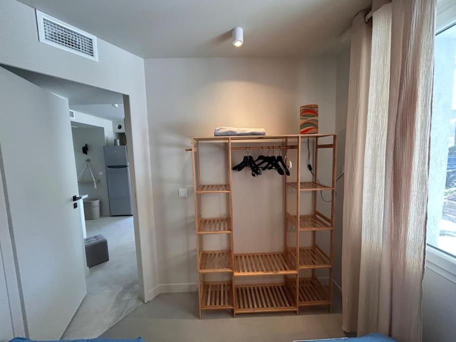 Bas De Villa - 300M Plage De La Capte - 2 Hebergements Disponibles Hyeres Luaran gambar