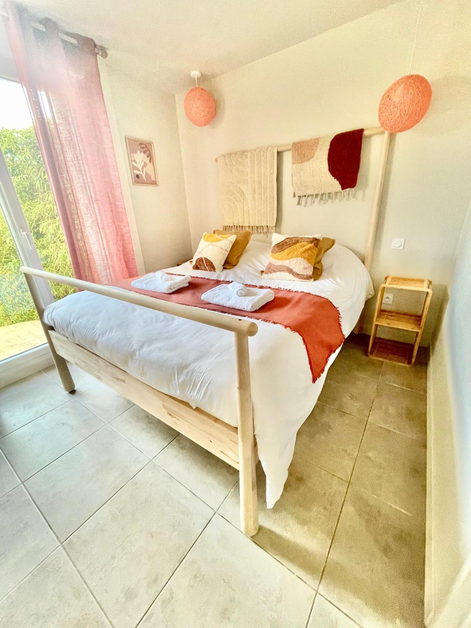 Bas De Villa - 300M Plage De La Capte - 2 Hebergements Disponibles Hyeres Luaran gambar